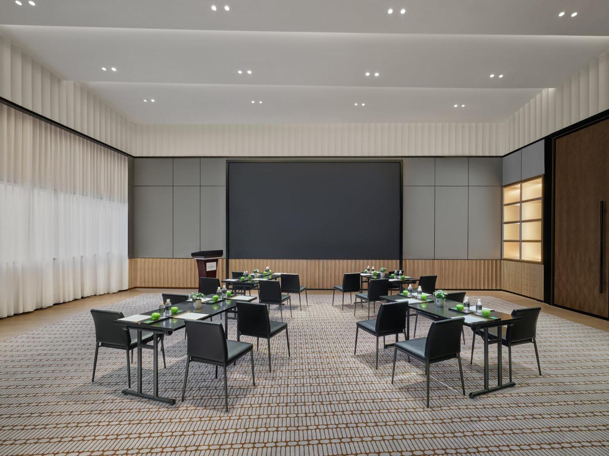 Intercontinental Shanghai Harbour City By Ihg Nanhui Ngoại thất bức ảnh